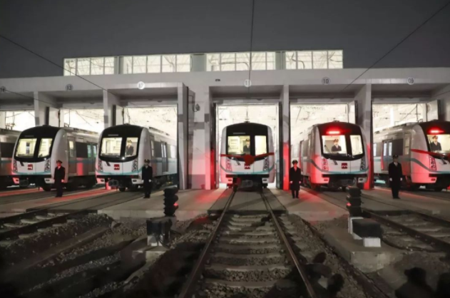 成都有軌電車蓉2號線首開段開通試運(yùn)營！.png